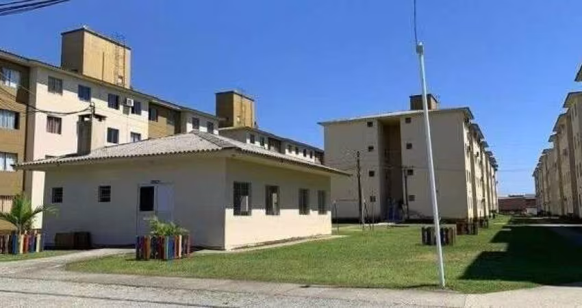 APARTAMENTO DOIS QUARTOS NO ULTIMO ANDAR