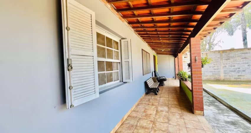 Casa para Venda, Boraceia, 2 dormitórios, 1 suíte, 2 banheiros, 10 vagas