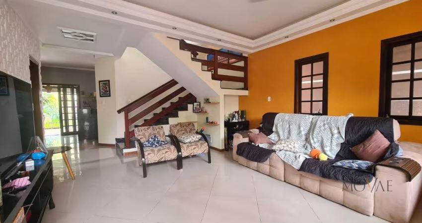 Casa com 4 dormitórios à venda, 230 m² por R$ 850.000,00 - Villa Branca - Jacareí/SP