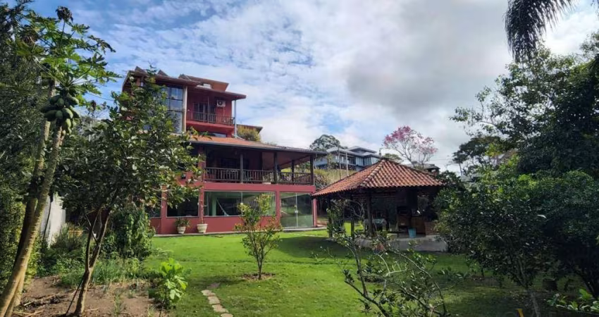 Casa com 3 dormitórios à venda, 430 m² por R$ 1.700.000,00 - Recanto Santa Barbara - Jambeiro/SP