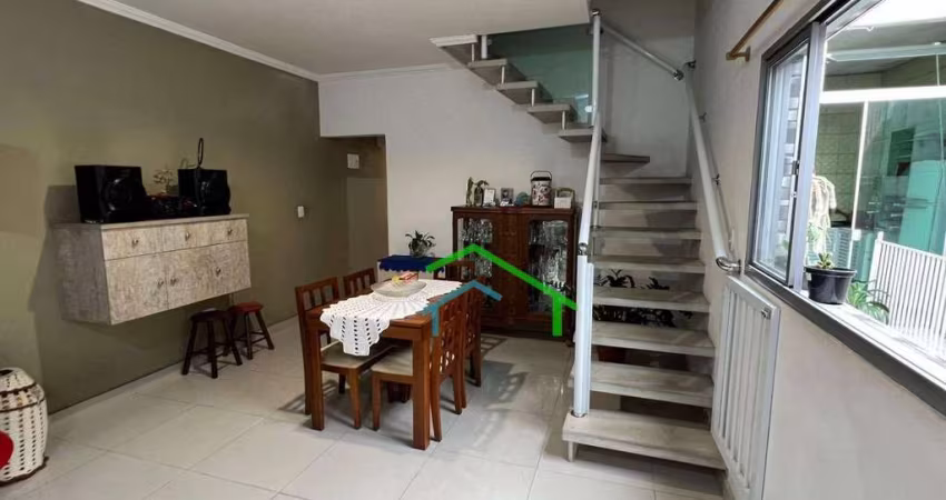 Casa à venda na Vila Gustavo Corrêa, Carapicuíba/SP