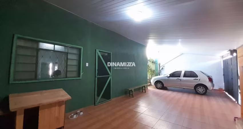 Casa próxima à Av. Nossa Senhora do Desterro.