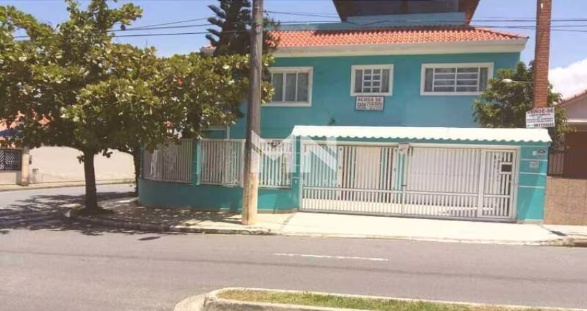 Casa à venda, 5 quartos, 6 vagas, Centro Peruíbe - Peruíbe/SP