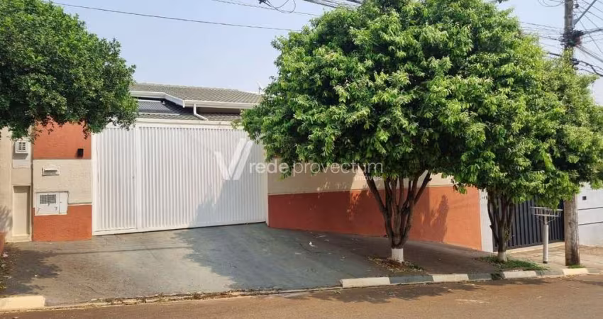 Casa com 3 quartos para alugar no São Luiz, Paulínia 