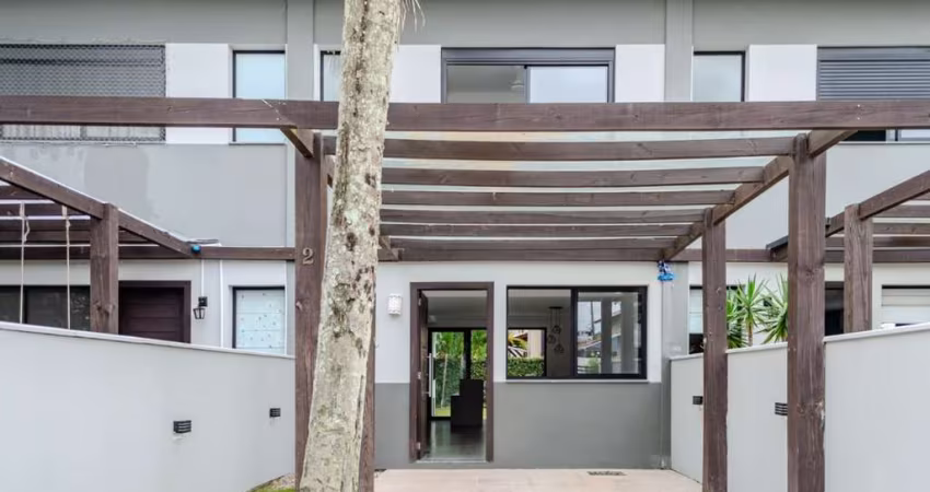 Casa em condomínio fechado com 3 quartos para alugar na Servidão Nova Esperança, 345, Campeche, Florianópolis