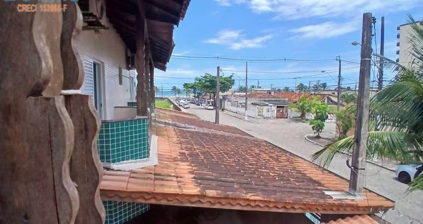 560MIL - SOBRADO LADO PRAIA 2 QUARTOS 1 SUÍTE - PRAIA DO MARACANA QUINTAL E GARAGEM.