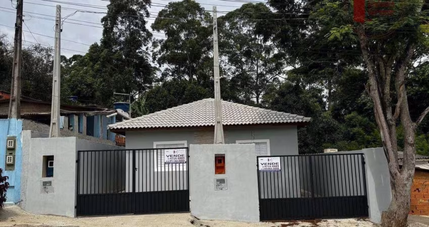 Casa com 2 dormitórios à venda, 52 m² por R$ 299.900 - Jardim Vitória - Mairinque/SP