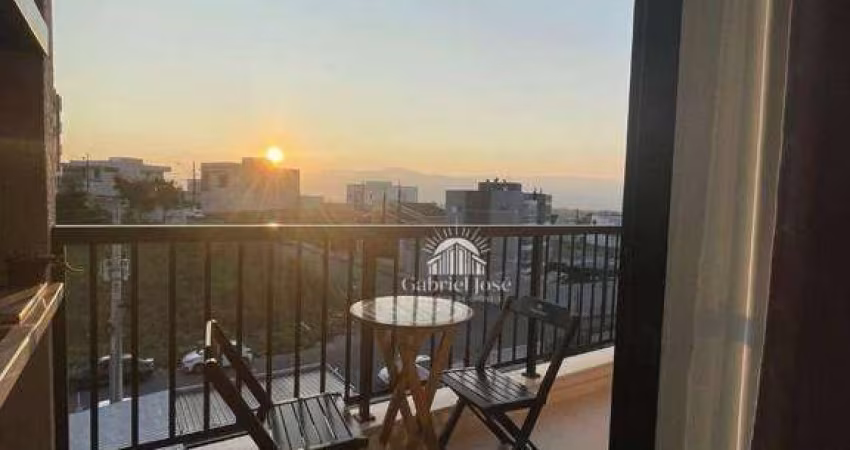 Apartamento com 2 dormitórios à venda, 75 m² por R$ 620.000,00 - Residencial Village Santana - Guaratinguetá/SP