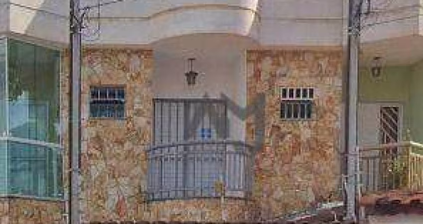 Sobrado com 3 dormitórios à venda, 120 m² por R$ 585.000,00 - Cidade Patriarca - São Paulo/SP