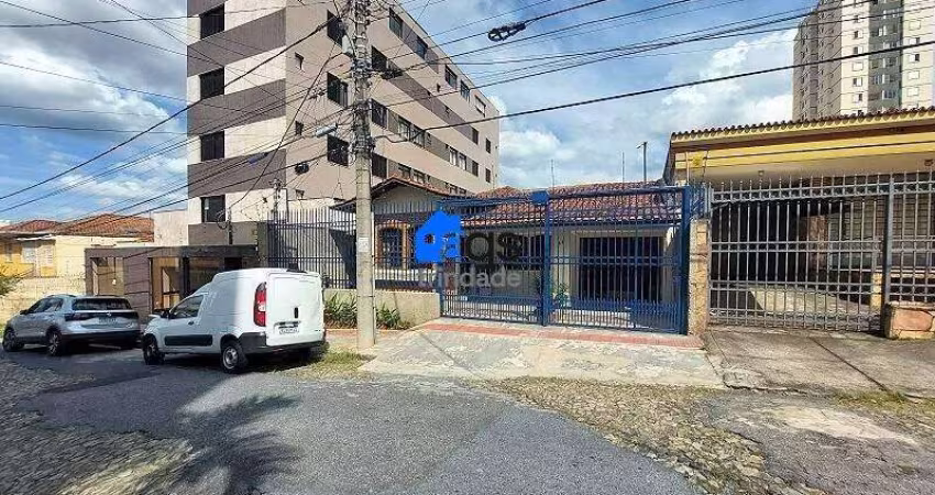 Casa com 4 quartos para alugar na Álvaro Costa, 84, Colégio Batista, Belo Horizonte