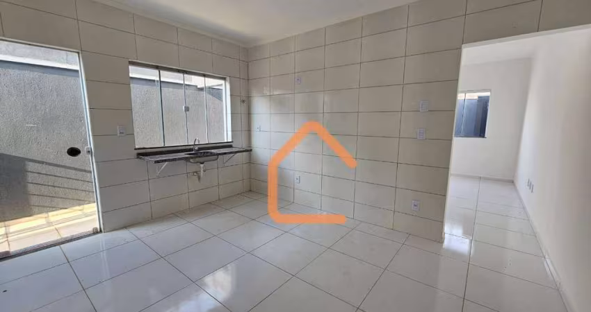 Casa com 3 dormitórios à venda, 92 m² por R$ 450.000 - Vergani - Pouso Alegre/MG