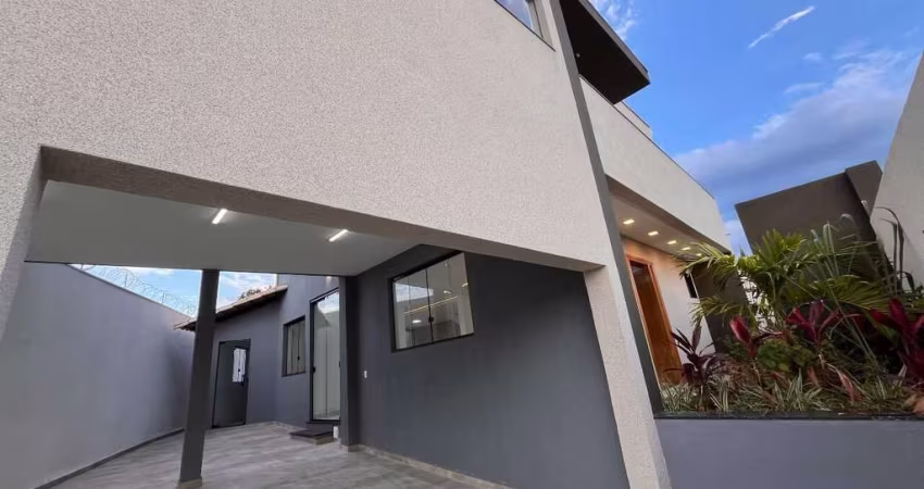 CASA DUPLEX A VENDA NO BAIRRO RESIDENCIAL WALCHIR RESENDE EM DIVINÓPOLIS-MG