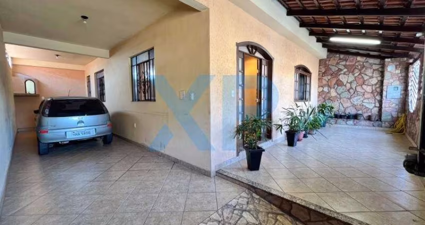 Casa à venda, 3 quartos, 1 suíte, 2 vagas, ITAI - Divinopolis/MG