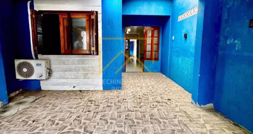 Casa à venda no bairro Jardim do Bosque - Cachoeirinha/RS