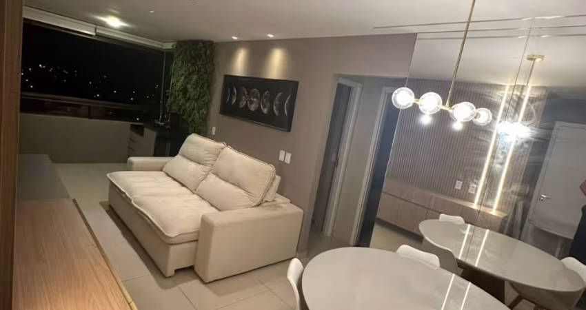Apartamento à Venda com 3 quartos mobiliado, 2 banheiros, 2 vagas e 65m²
