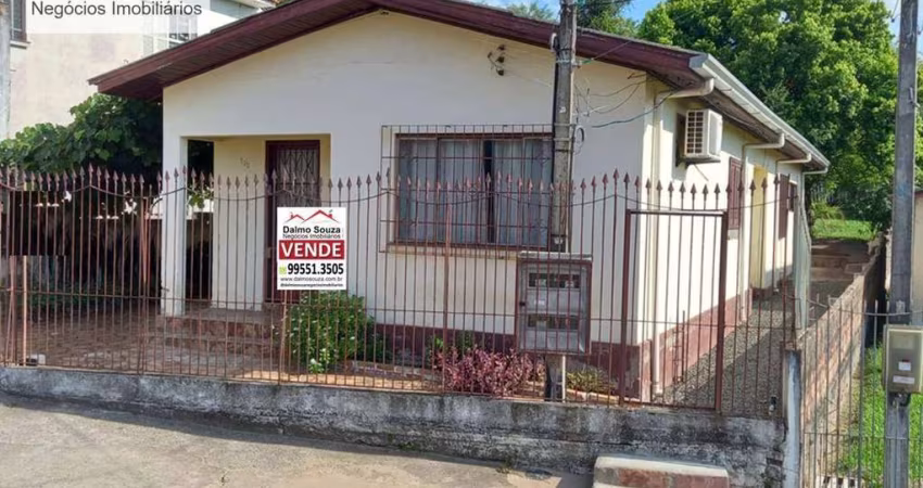 Casa com 3 dormitórios à venda, 104 m² por R$ 531.000,00 - Centro - Esteio/RS