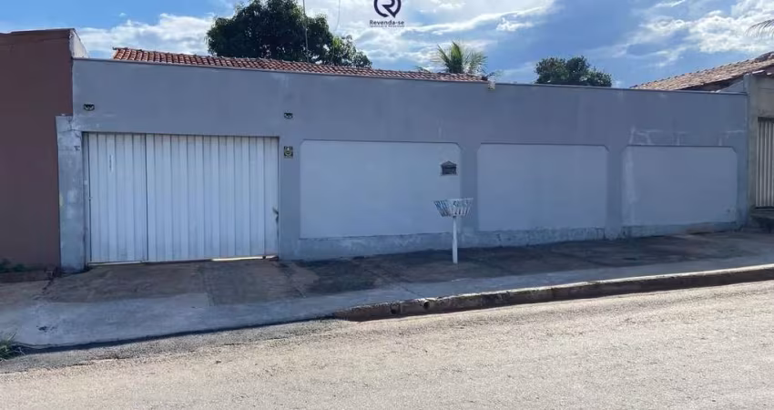 Casa à venda no bairro Morada dos Pássaros - Aparecida de Goiânia/GO