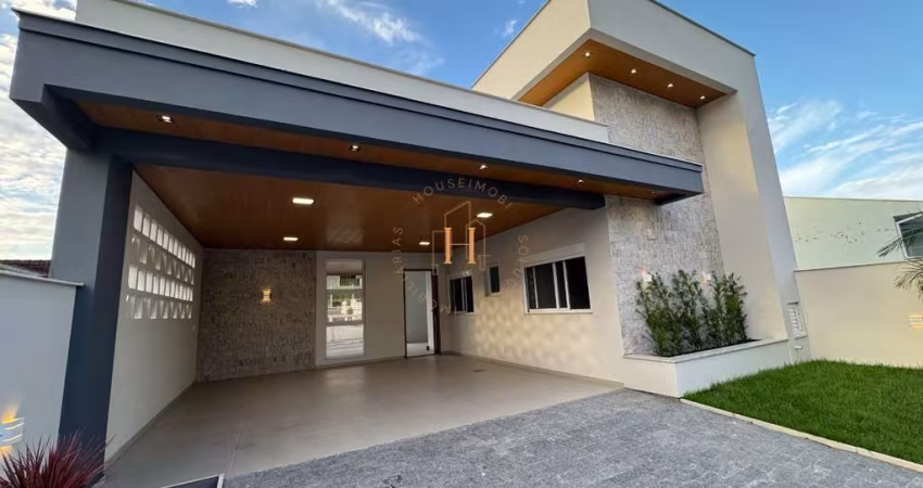 Casa com 3 quartos à venda na Maria de Lurdes Frederico, 12, Forquilhas, São José