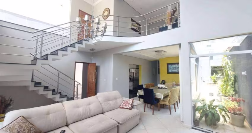 Casa com 3 dormitórios à venda, 279 m² por R$ 1.300.000,00 - Jardim Pedroso - Mauá/SP