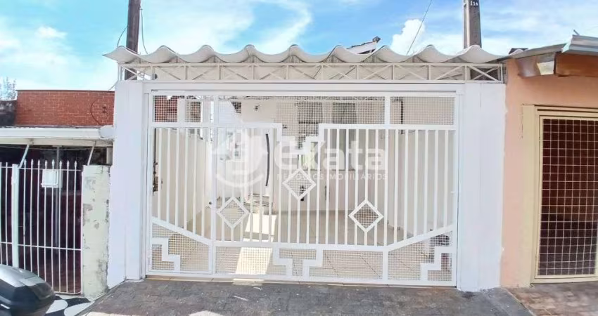Casa com 3 dormitórios na Vila Barcelona