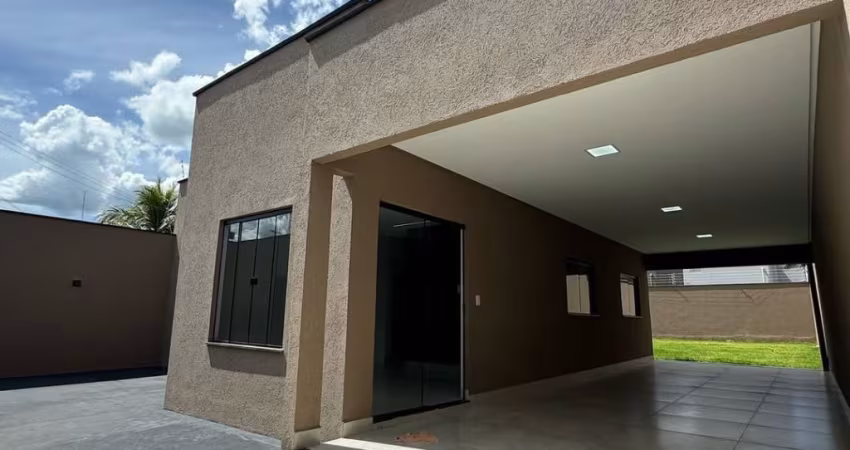 Linda casa super aconchegante com amplo espaço