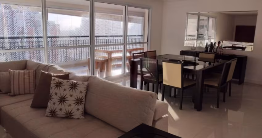 Apartamento Alto Padrão à Venda na Vila Mariana – 246m², 4 Suítes e 4 Vagas