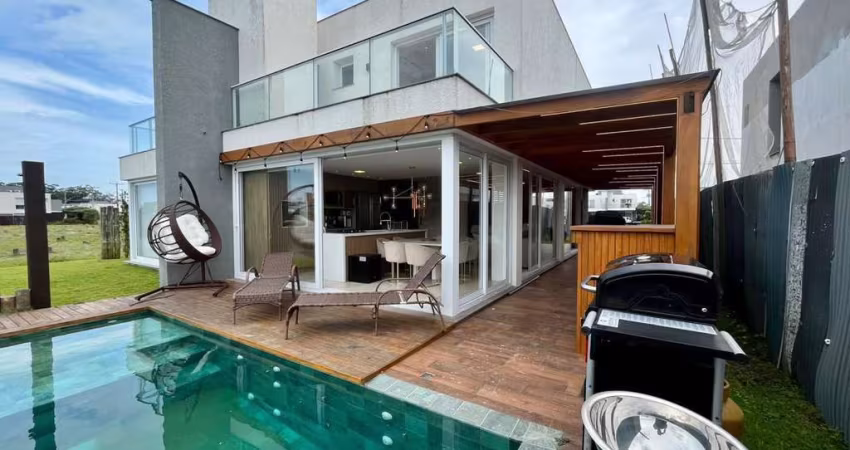 Casa em Condomínio Mobiliada e Decorada em Xangri-lá - One Atlântida House