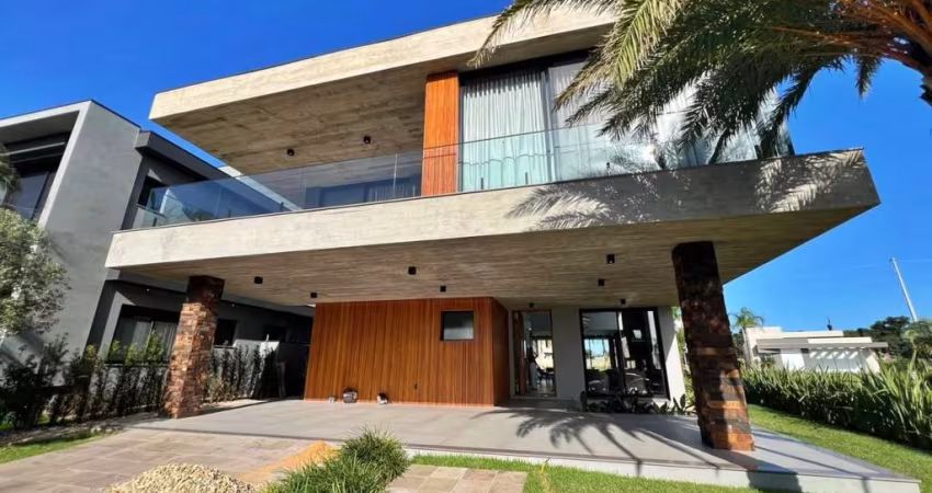 sobrado Mobiliado e Decorado no Condomínio Capão Ilhas Resort com 05 suítes