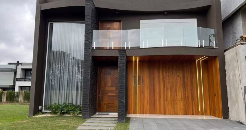 Sobrado mobiliado e decorado no condomínio Blue em Xangri-Lá