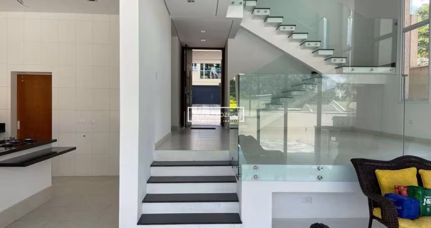 Casa 4 suítes - 367 m2 a/t -Res. 5- Alphaville - Santana Parnaíba - 3.200.000,00
