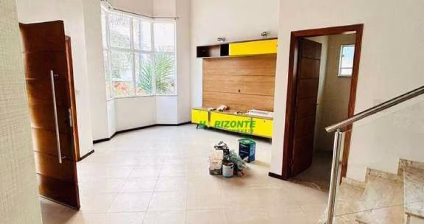 Casa para alugar, 270 m² por R$ 7.161,00/mês - Villa Branca - Jacareí/SP