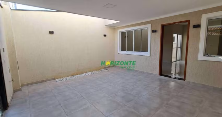 Casa com 3 dormitórios, 140 m² - Venda ou Aluguel - Villa Branca - Jacareí/SP