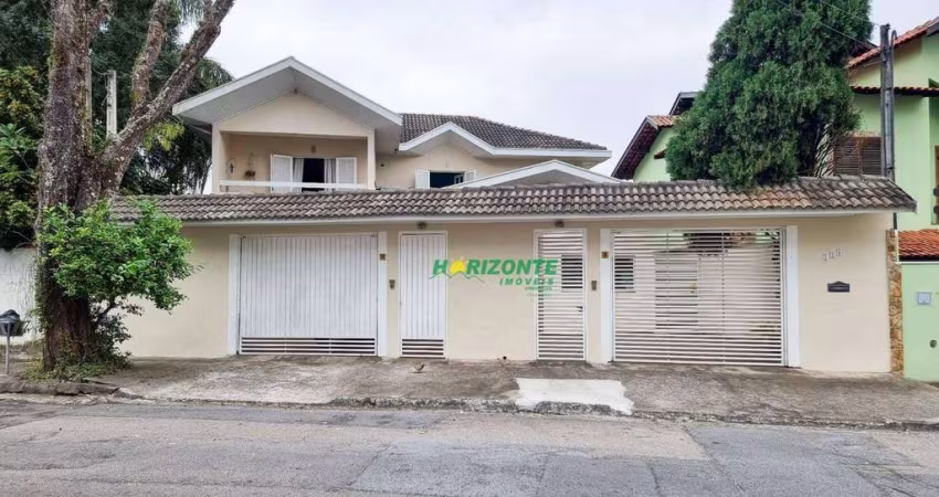 Casa com 4 dormitórios à venda no Jardim Alvorada - São José dos Campos/SP