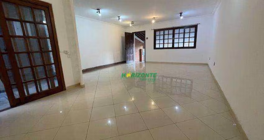 Casa com 3 dormitórios à venda, 174 m² por R$ 700.000,00 - Jardim Oswaldo Cruz - São José dos Campos/SP