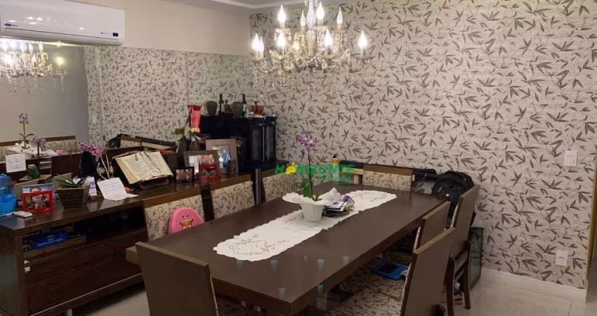 Apartamento com 3 dormitórios à venda, 106 m² por R$ 890.000,00 - Urbanova - São José dos Campos/SP