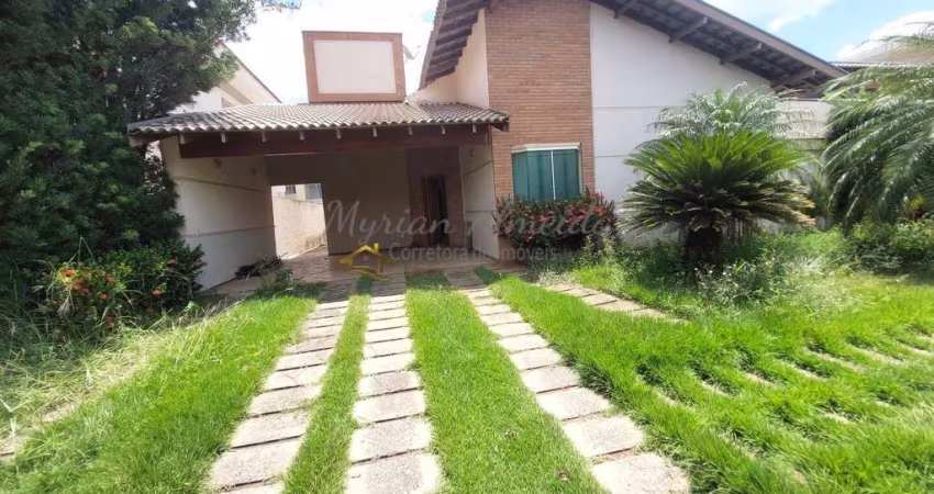 ALUGA-SE | CASA EM CONDOMÍNIO FECHADO – DAMHA III