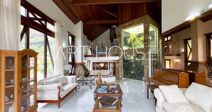 Casa em Mangabeiras  -  Belo Horizonte
