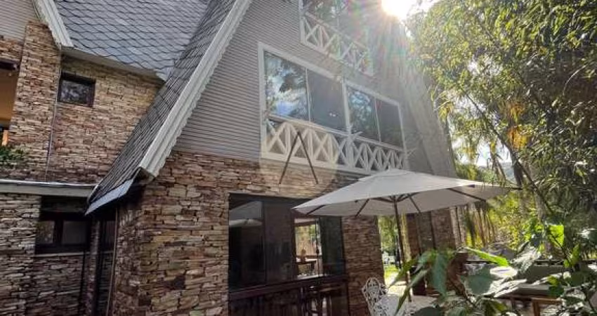 Casa de Condomínio em Bosque da Ribeira  -  Nova Lima