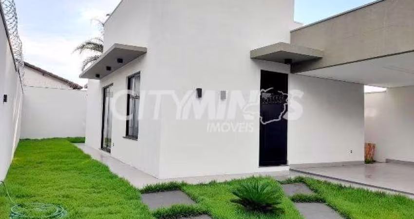 Casa com 3 quartos à venda no Jardim Europa, Uberlândia 