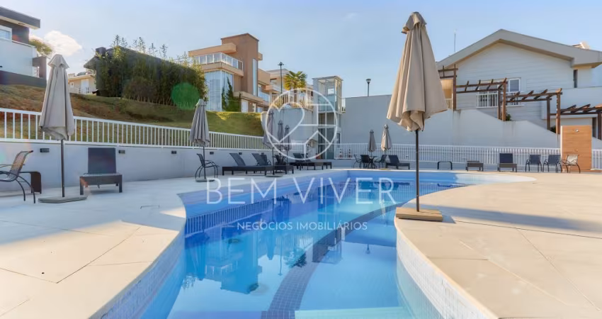 Casa Cond Clube Paysage Sunrise - 150m2, 04 quartos (02 suítes), 03 Vagas, Ar-Condicionado, Piscina, Jardim