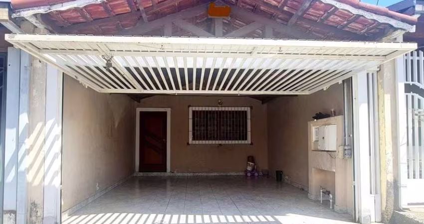 Ótima Casa de 3 Quartos no Palmeiras de São José