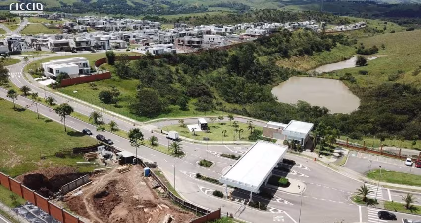 Terreno Comercial com 536m² no Alphaville
