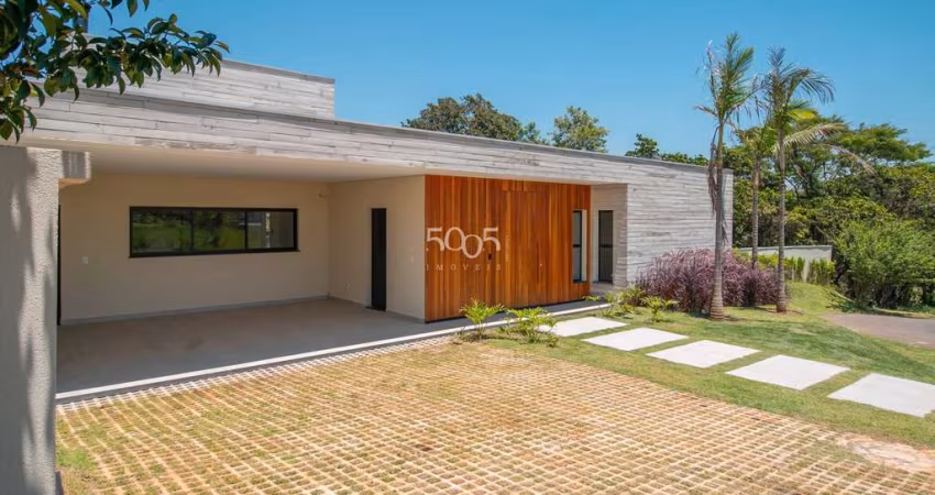 Casa térrea de condomínio à venda no Condomínio Parque Xapada em Itu, SP. Com 4 dormitórios, 380m² de construção e terreno de 1.101m²