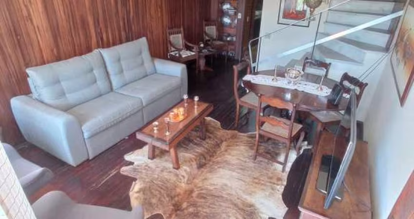 Apartamento para Venda em Teresópolis, Alto, 3 dormitórios, 1 banheiro, 1 vaga