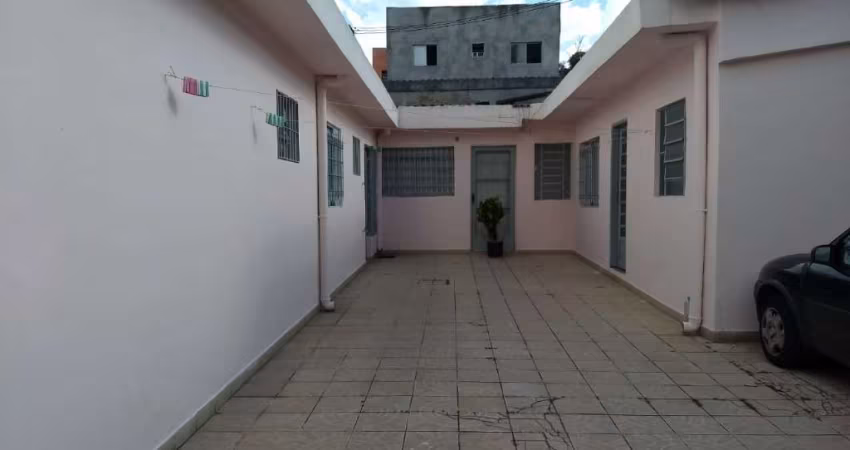 Casa térrea próximo ao Metro Campo Limpo