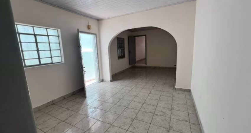 Casa à venda na Vila Maria Alta com 120m² 2 dormitórios 2 banheiros 3 vagas