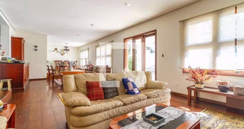 Casa à Venda - Alto de Pinheiros, 4 Quartos,  390 m2