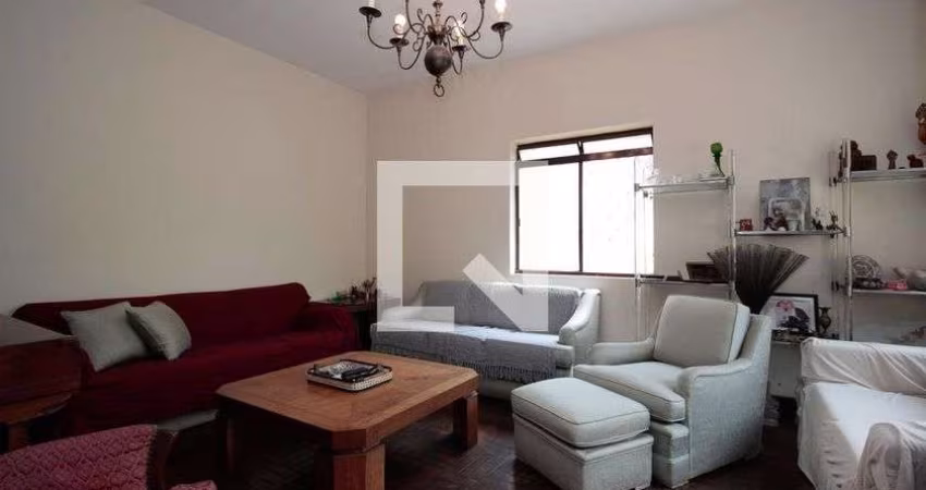 Casa à Venda - Sumaré, 3 Quartos,  360 m2