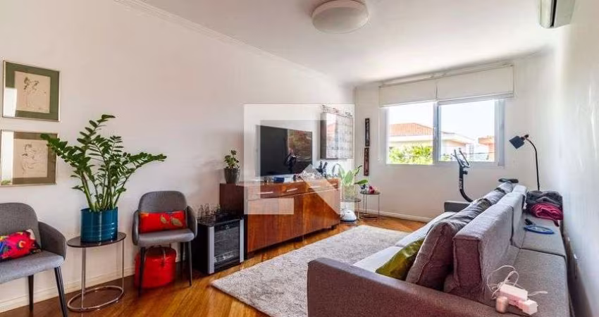 Casa à Venda - Alto de Pinheiros, 3 Quartos,  180 m2