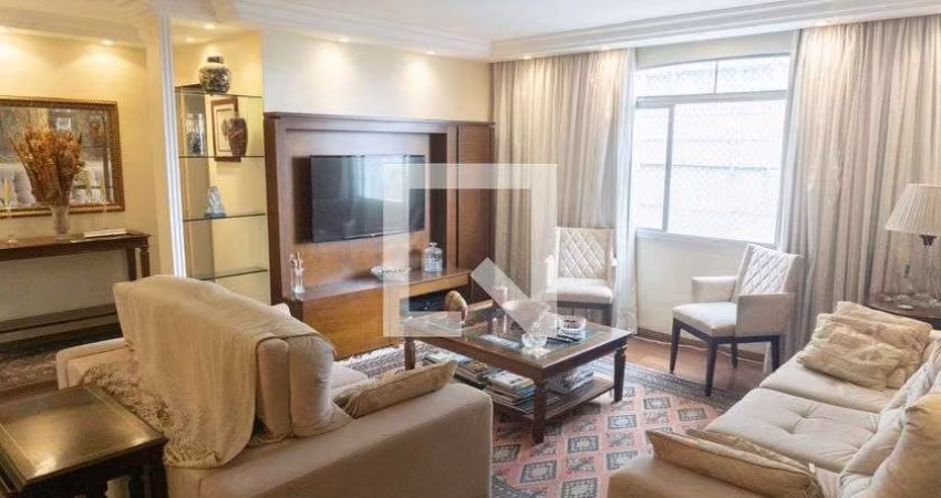 Apartamento à Venda - Bela Vista, 3 Quartos,  210 m2